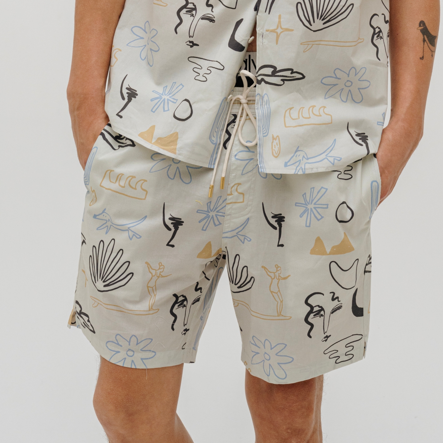  x Betterthansurf [DAYDREAM SHORTS] CREAM