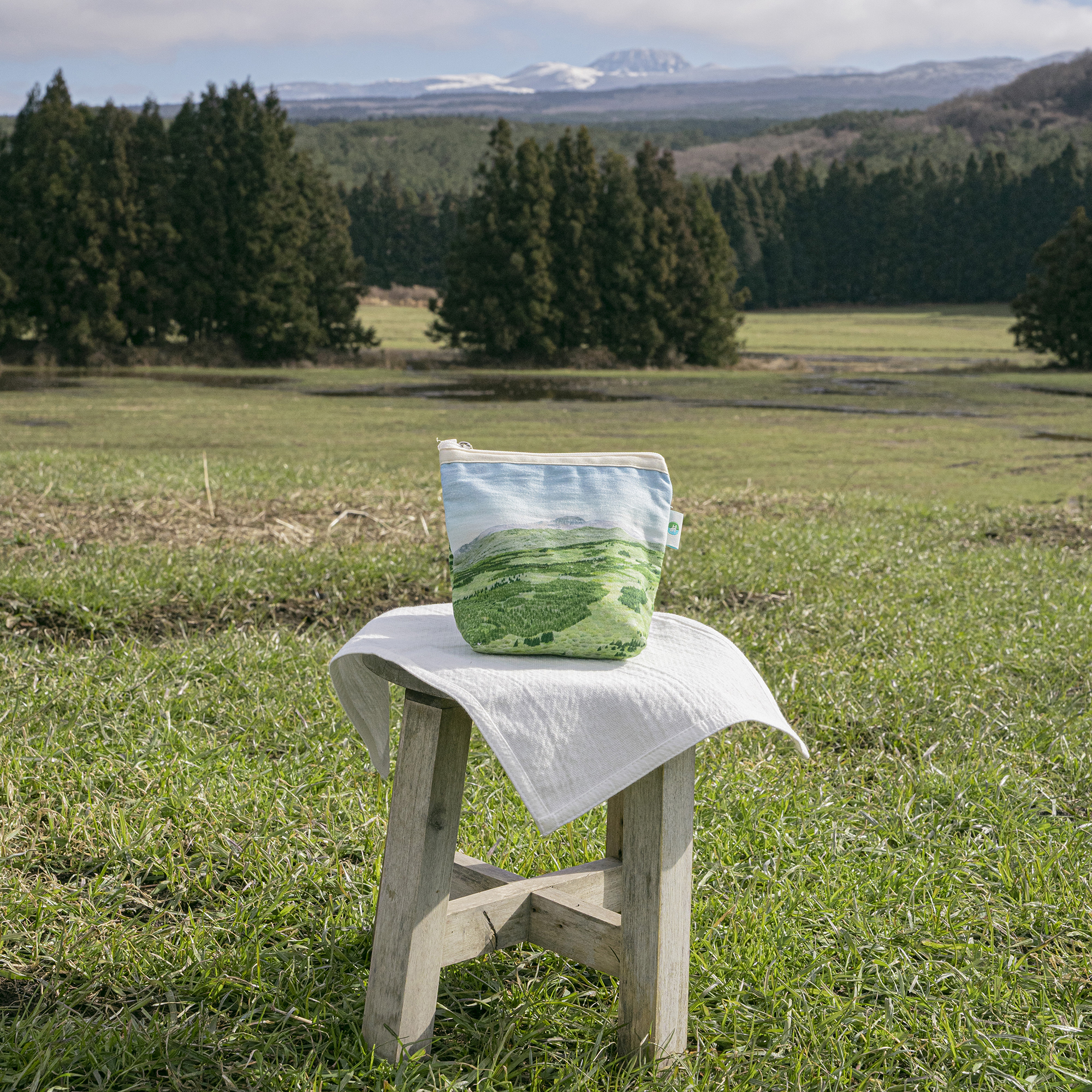  Jeju hallasan pouch