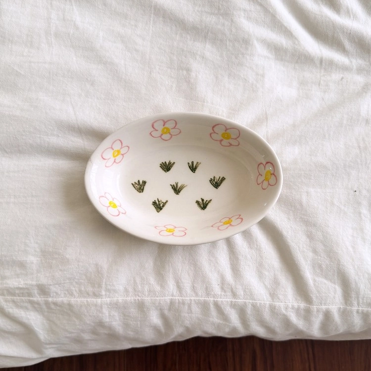 flower oval bowl